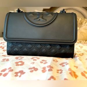 FLEMING MATTE CONVERTIBLE SHOULDER BAG